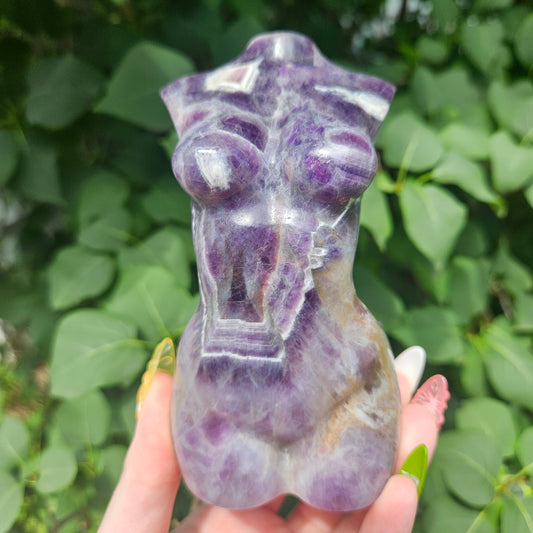 Dream amethyst statement godess body