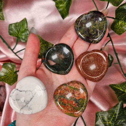 Heart worry stone
