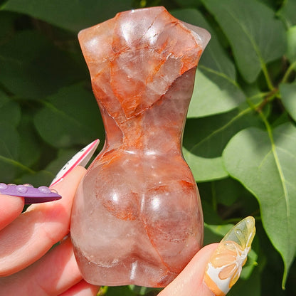 Fire quartz goddess body