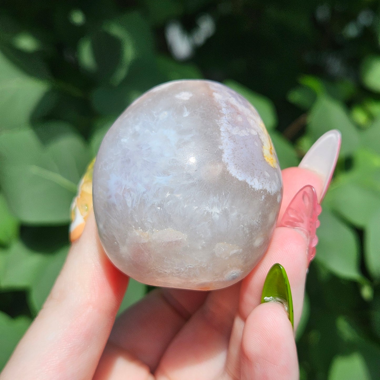 Flower agate skull