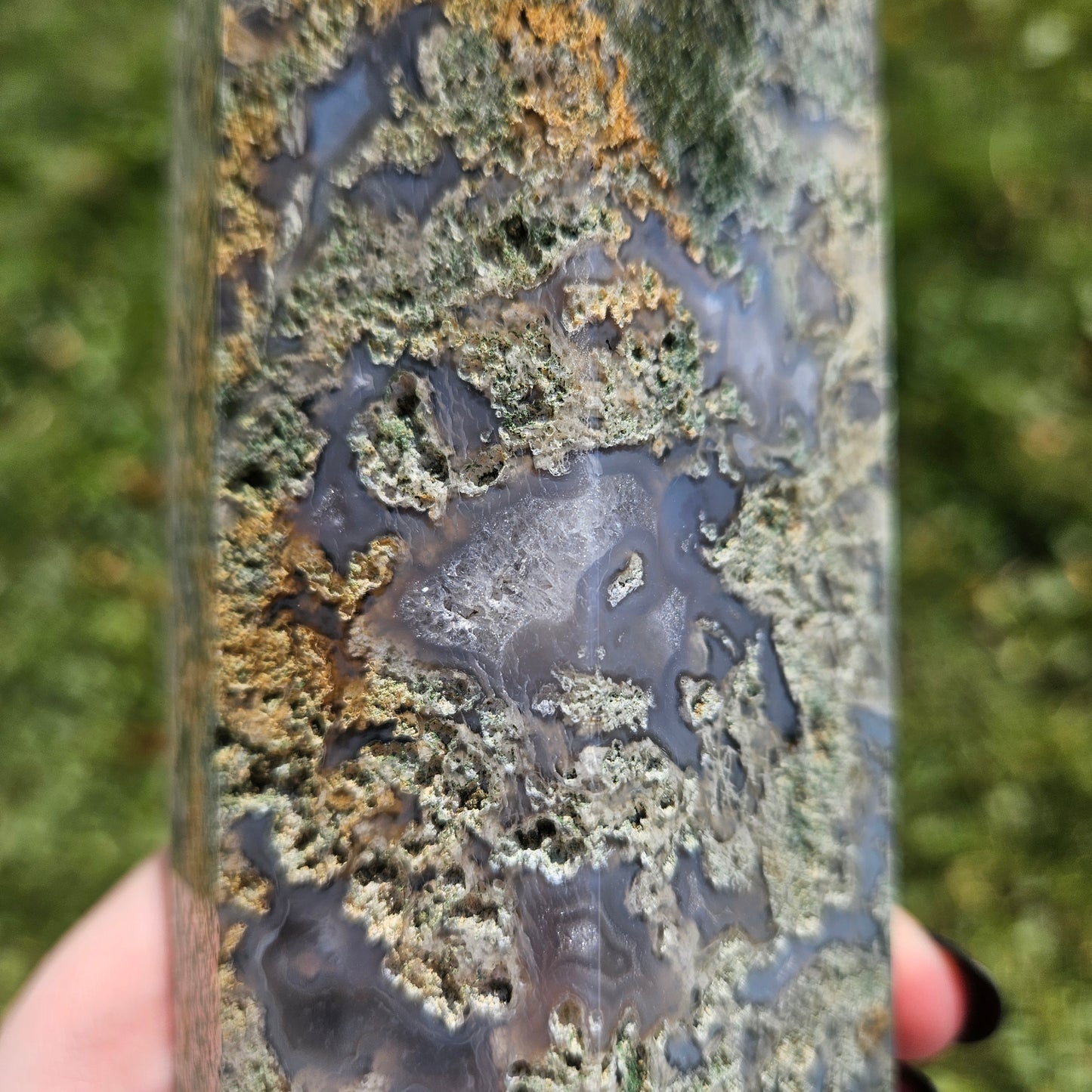 XXL Moss agate tower