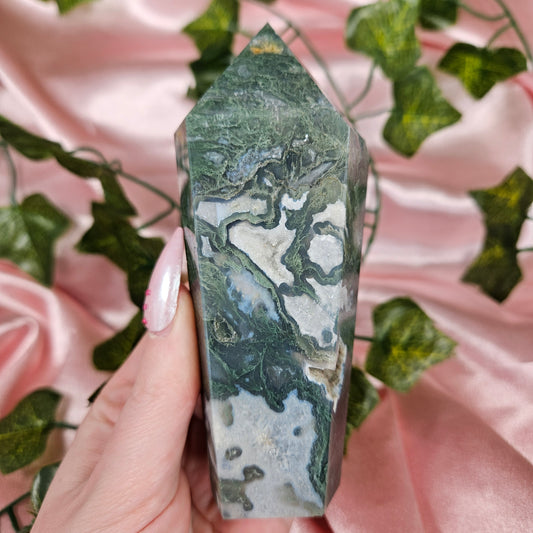 Moss agate cupcake tower