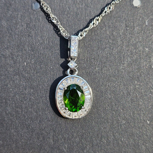 Green tourmaline pendent