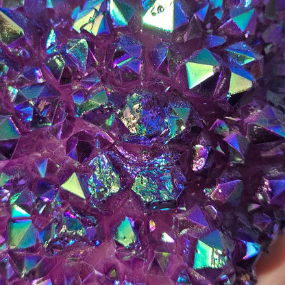 Aura quartz cluster