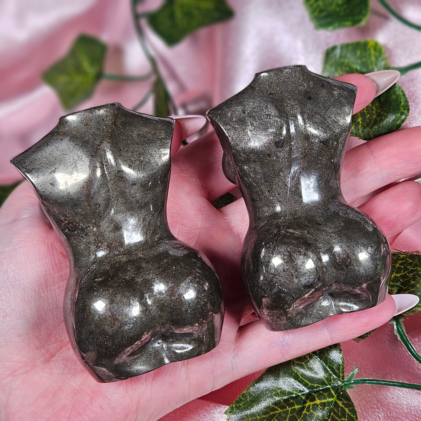 Pyrite godess body