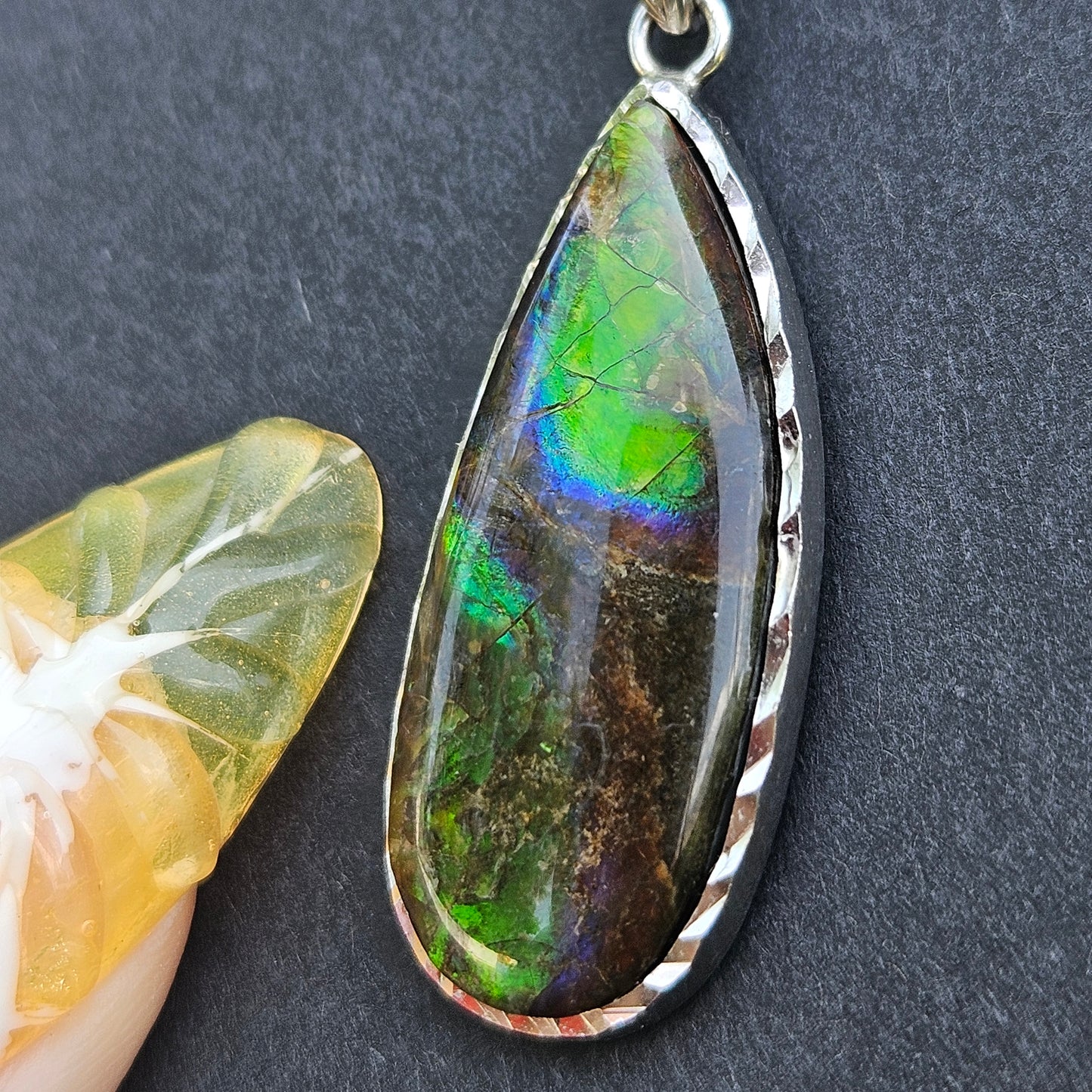 Ammolite pendent