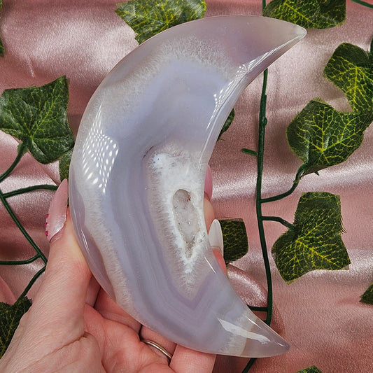 Druzy agate moon