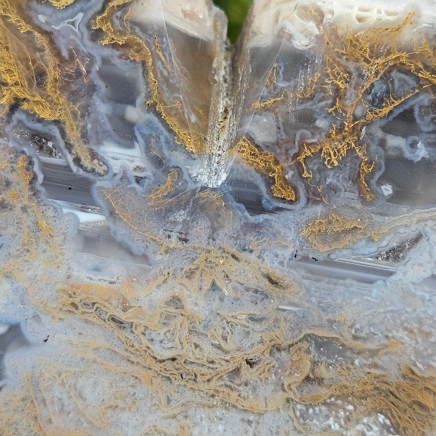 Moss agate triple point
