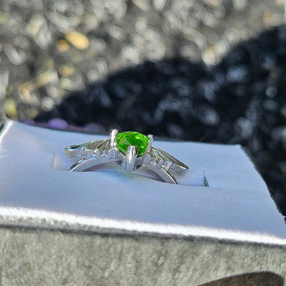Diopside ring