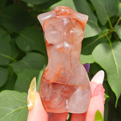 Fire quartz goddess body