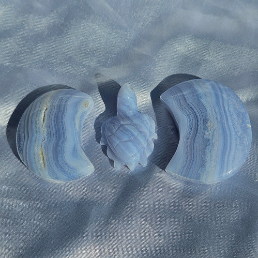 Blue lace agate carving
