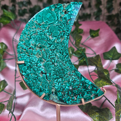Malachite moon on stand