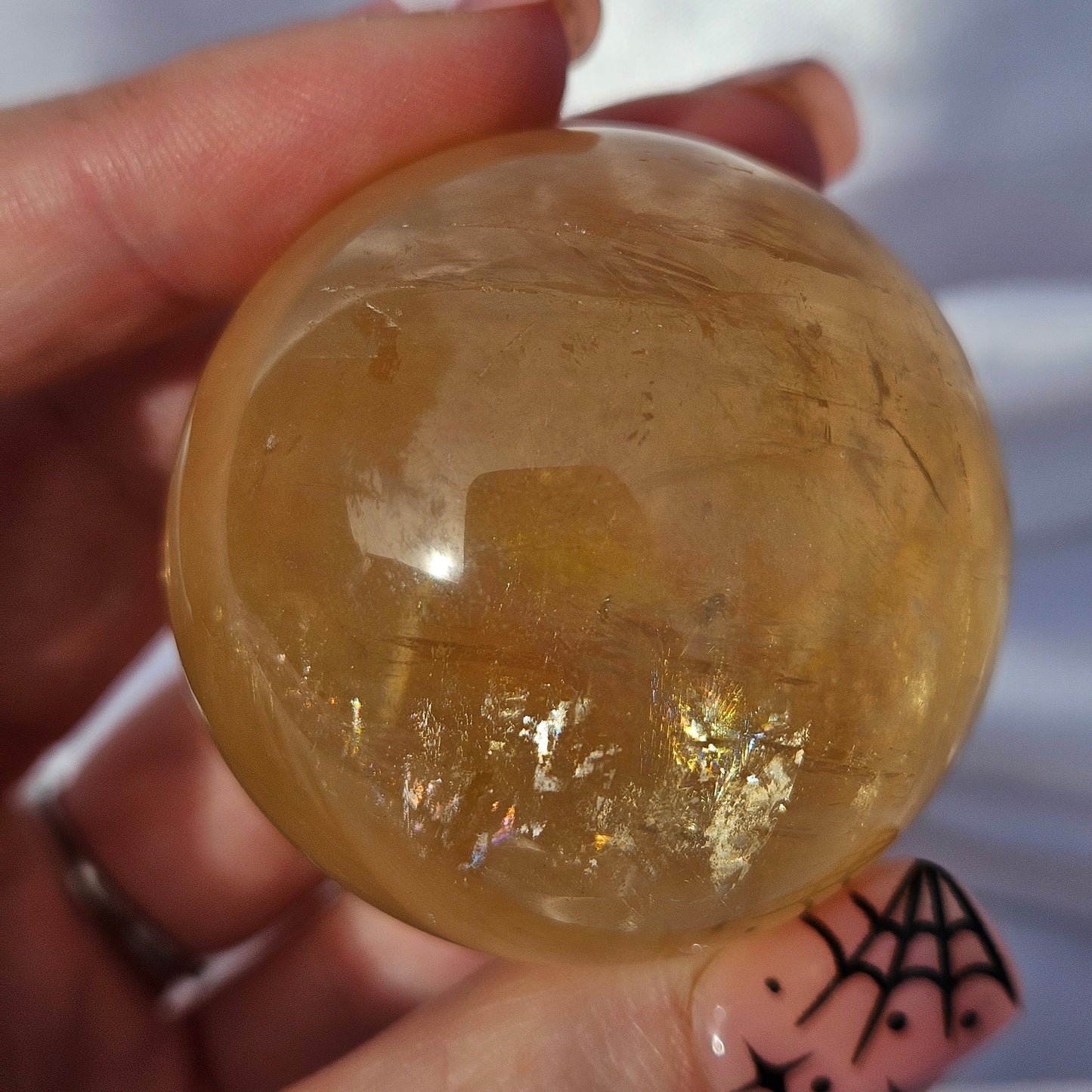 Optical honey calcite sphere
