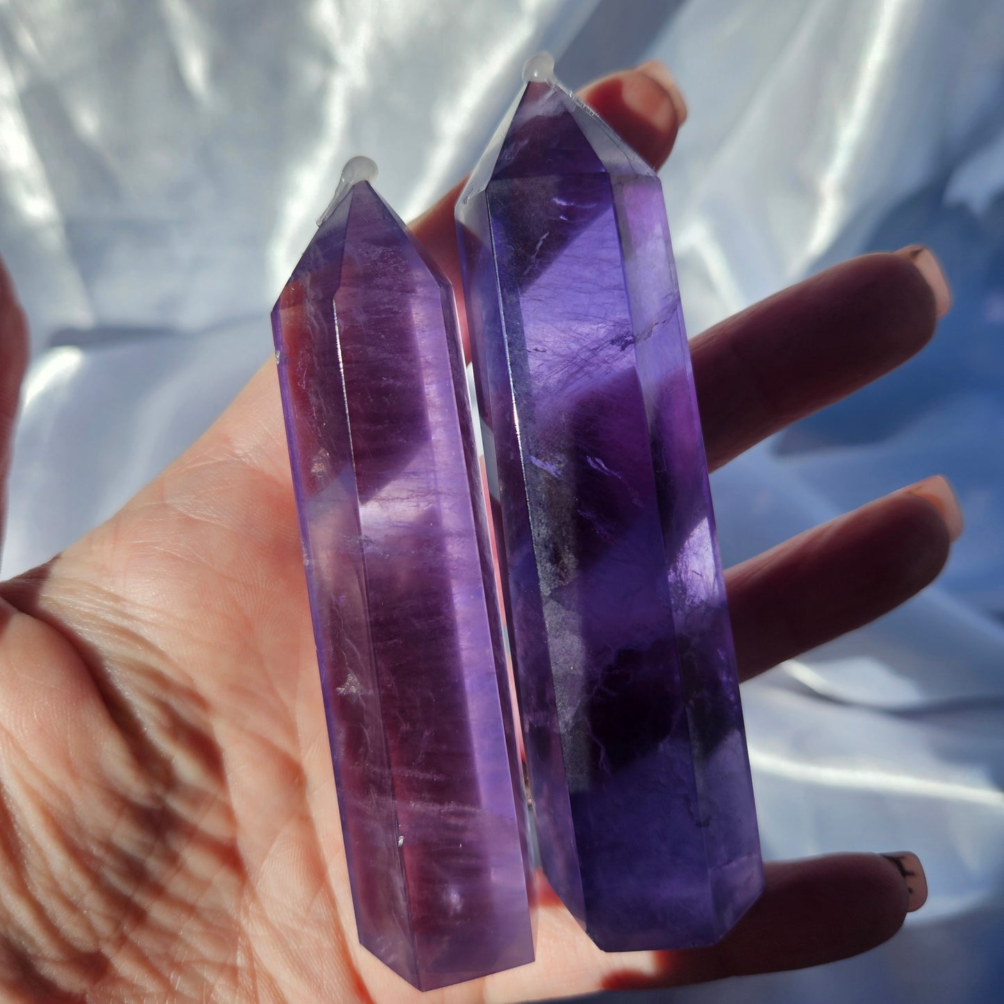 High quality purple fluorite tower