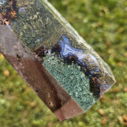 XXL Moss agate tower